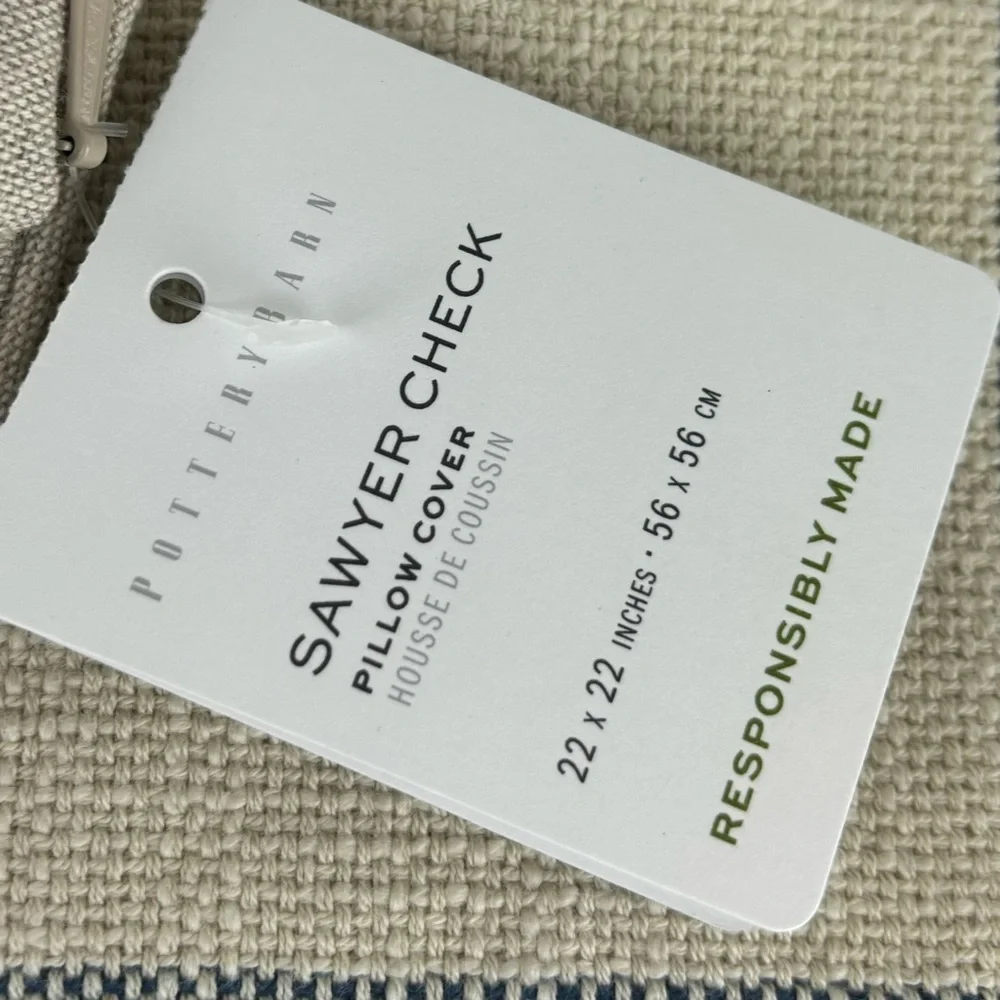 Pottery Barn Sawyer Check in Cream& blue pillow cover-NWT - Picture 9 of 10